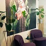 Flaming Nocleg ze śniadaniem 3*