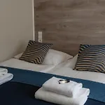 Flaming Nocleg ze śniadaniem 3*