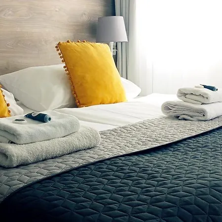 ベッド・アンド・ブレックファスト Flaming