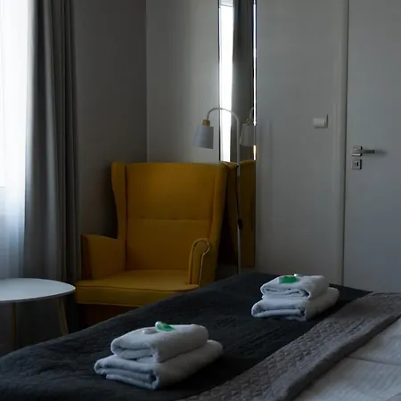 Flaming Bed & Breakfast