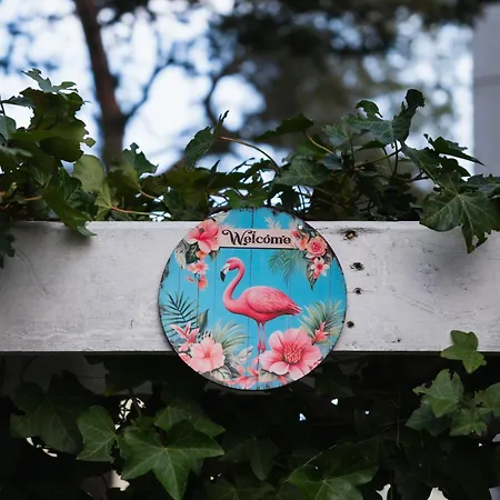 ベッド・アンド・ブレックファスト Flaming