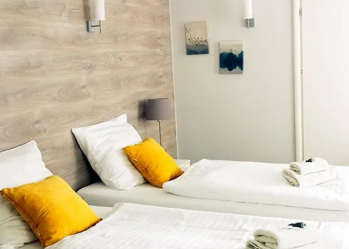 Flaming Bed & Breakfast