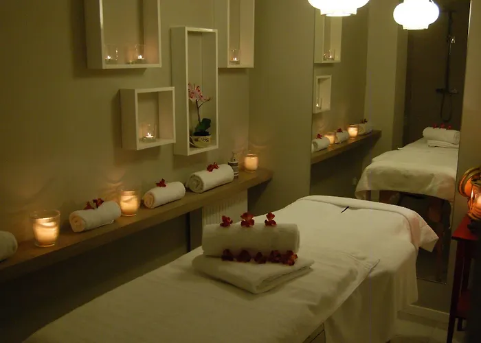 Flaming Bed & Breakfast 3*